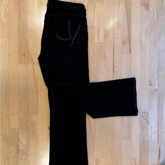 KUT from the Kloth Women's Black 5-Pocket Boot Cut Jeans - Picture 9 of 15